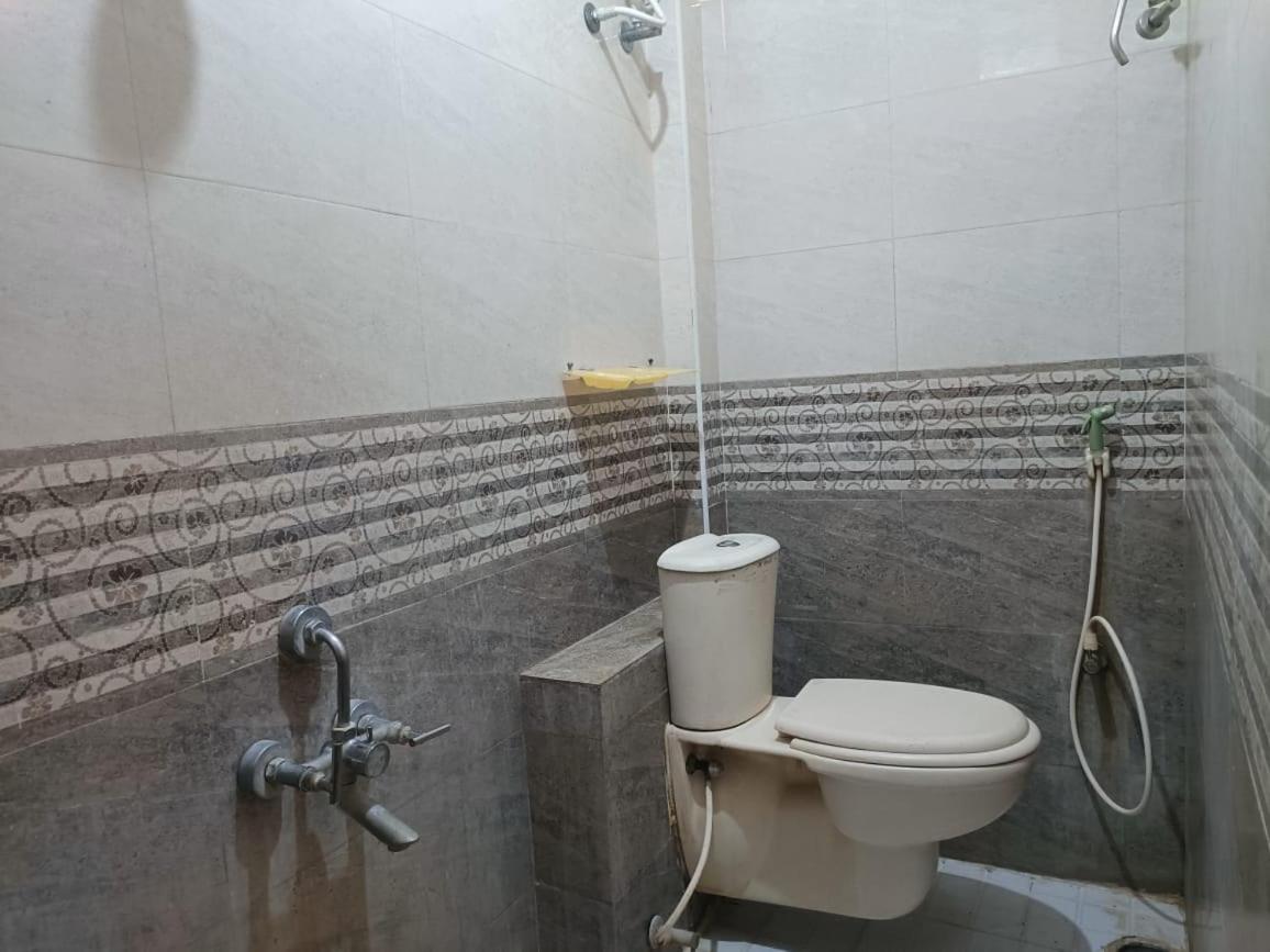 Hotel Duwaraka Rameswaram Bagian luar foto