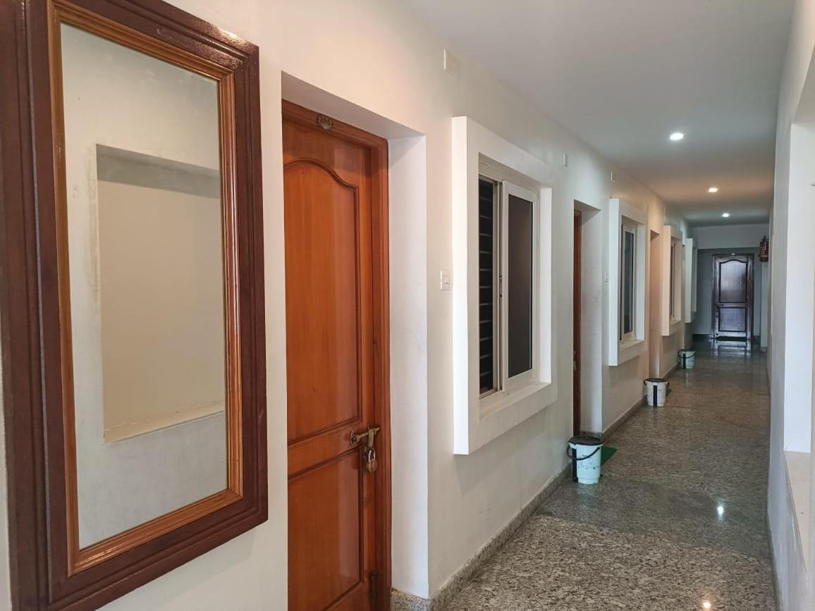 Hotel Duwaraka Rameswaram Bagian luar foto